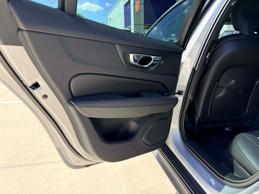 used 2025 Volvo V60 Cross Country car, priced at $39,925