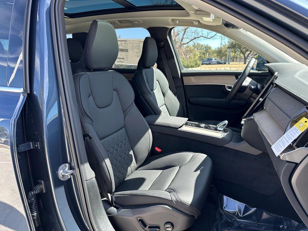 used 2025 Volvo XC90 Plug-In Hybrid car, priced at $79,155