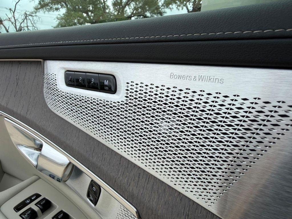 new 2026 Volvo XC90 car, priced at $81,345