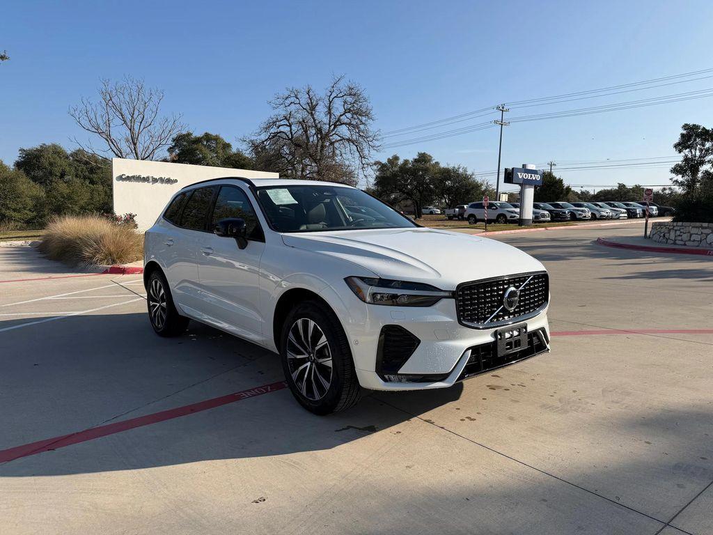 used 2025 Volvo XC60 car, priced at $38,700