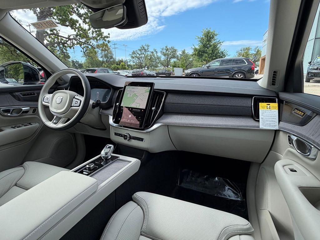 new 2026 Volvo XC90 Plug-In Hybrid car, priced at $86,215