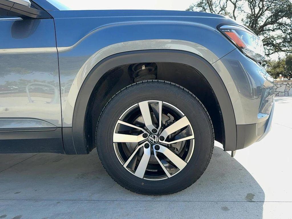 used 2022 Volkswagen Atlas car, priced at $19,900