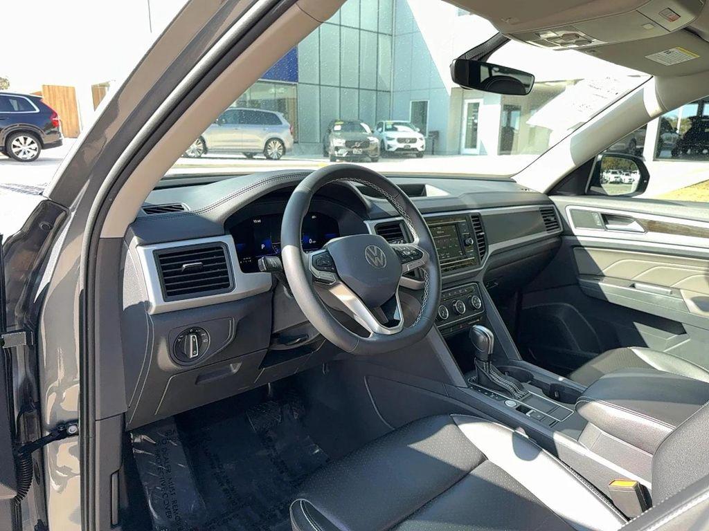used 2022 Volkswagen Atlas car, priced at $19,900