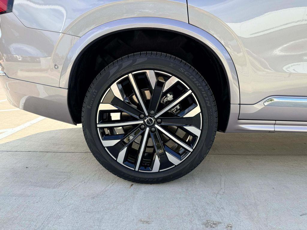 new 2026 Volvo XC90 car, priced at $75,575