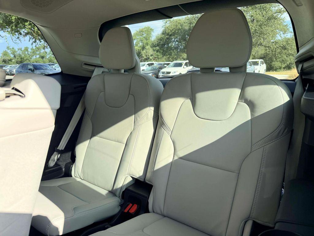 new 2026 Volvo XC90 car, priced at $75,575