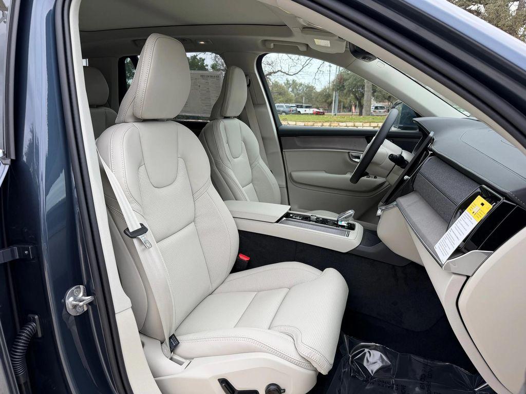 new 2026 Volvo XC90 car, priced at $75,155