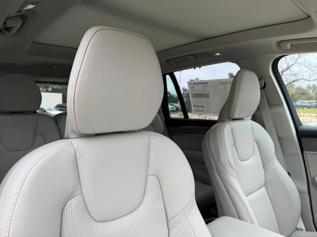 new 2026 Volvo XC90 car, priced at $75,155