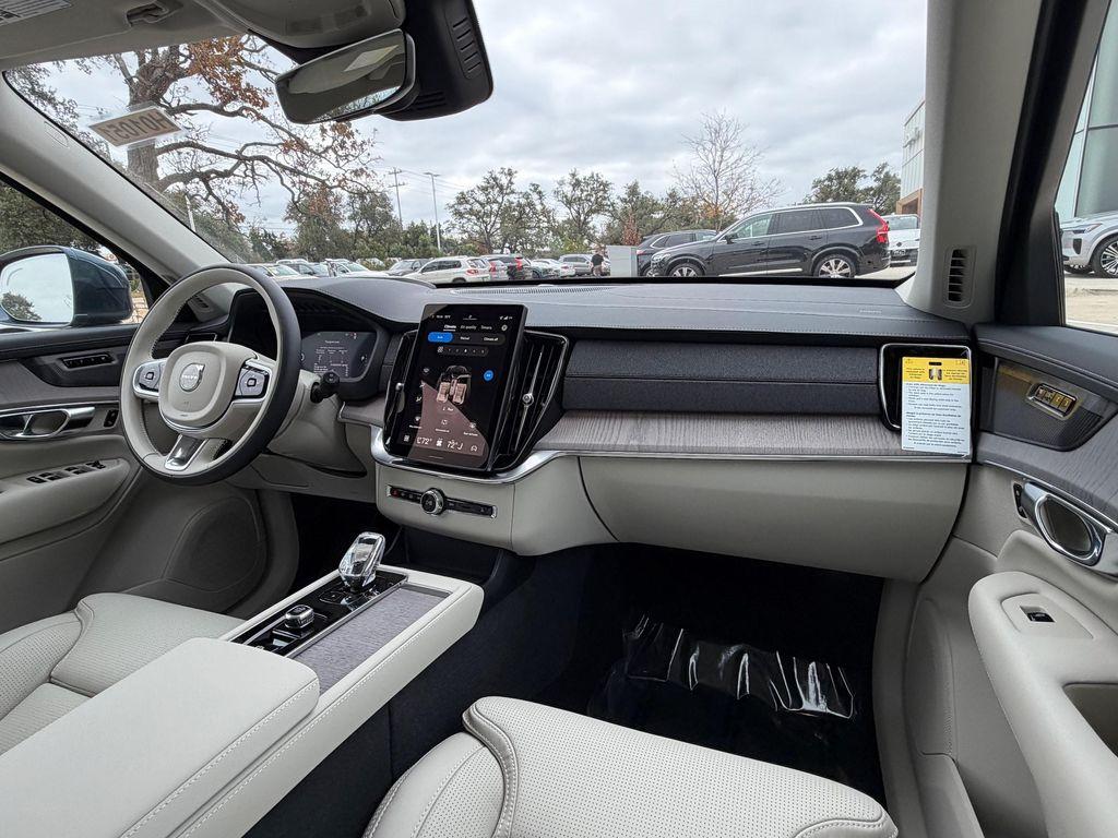 used 2026 Volvo XC90 car, priced at $71,449
