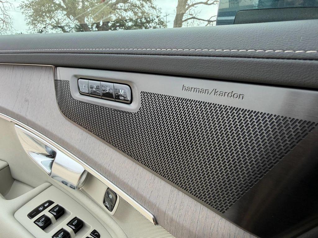 new 2026 Volvo XC90 car, priced at $75,155