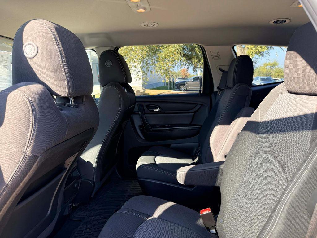 used 2016 Chevrolet Traverse car, priced at $8,999