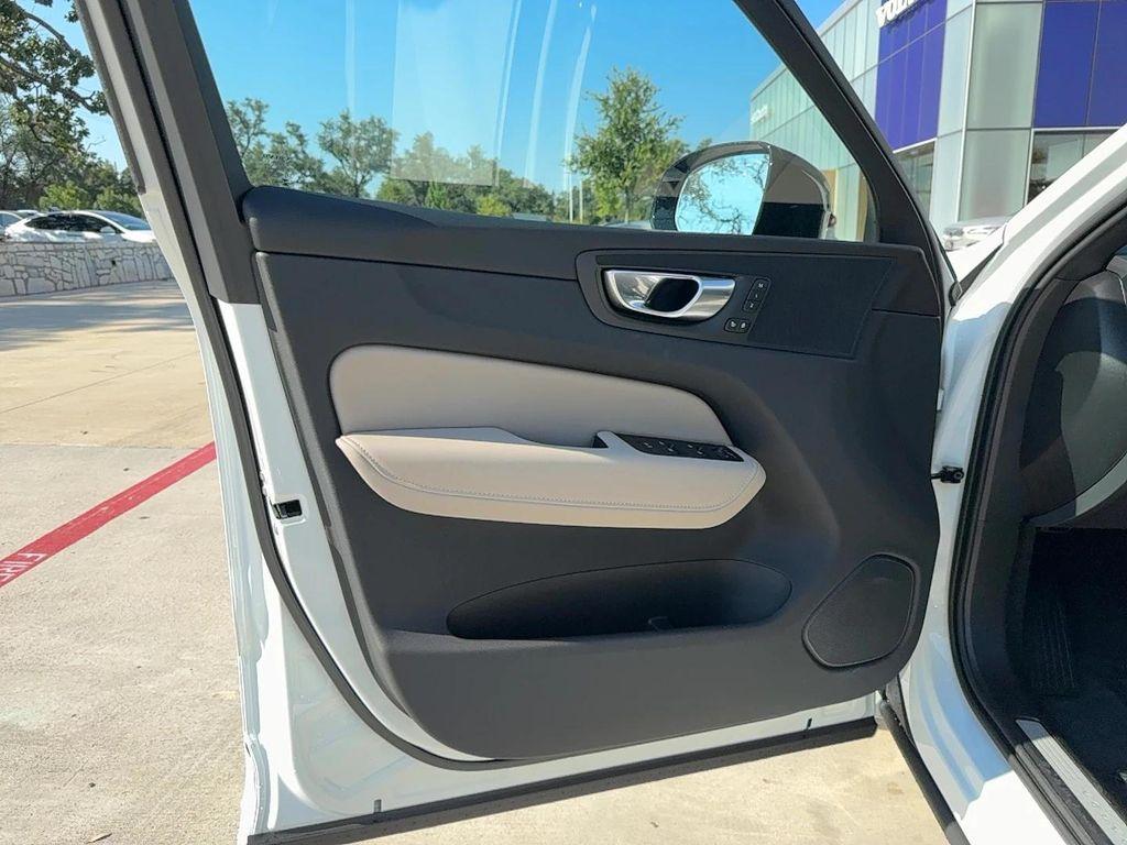 used 2026 Volvo XC60 car, priced at $51,010