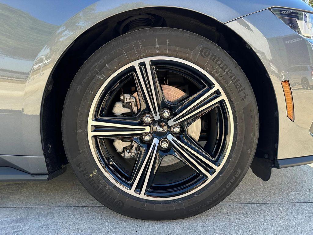 used 2024 Ford Mustang car, priced at $32,999