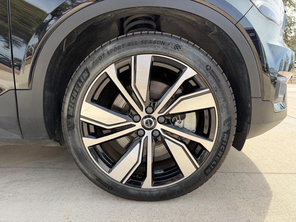 used 2021 Volvo XC40 Recharge Pure Electric car, priced at $24,900