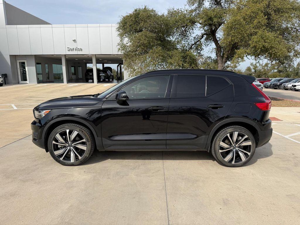 used 2021 Volvo XC40 Recharge Pure Electric car, priced at $24,900