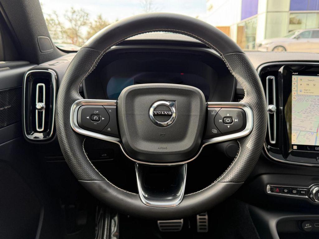 used 2021 Volvo XC40 Recharge Pure Electric car, priced at $24,900