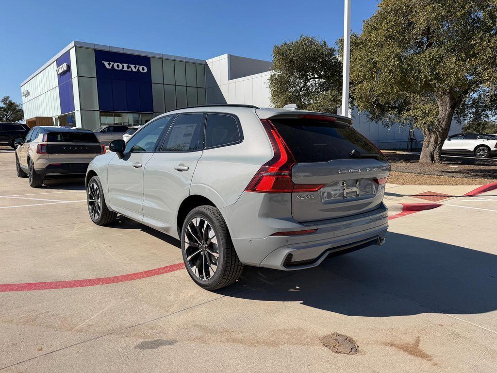 new 2026 Volvo XC60 car, priced at $58,105