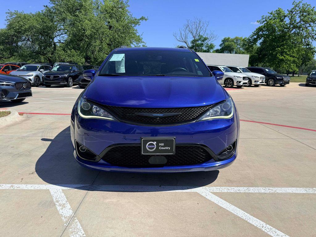 used 2020 Chrysler Pacifica Hybrid car, priced at $20,900