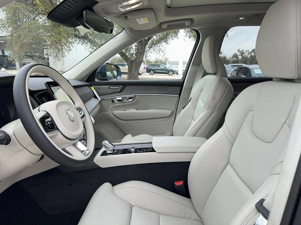 new 2026 Volvo XC90 car, priced at $75,270