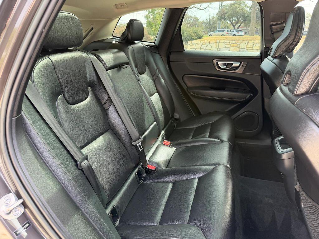 used 2023 Volvo XC60 car, priced at $35,700