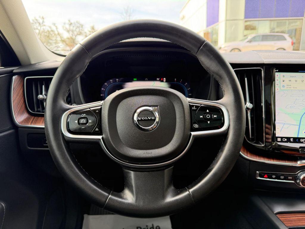 used 2023 Volvo XC60 car, priced at $35,700