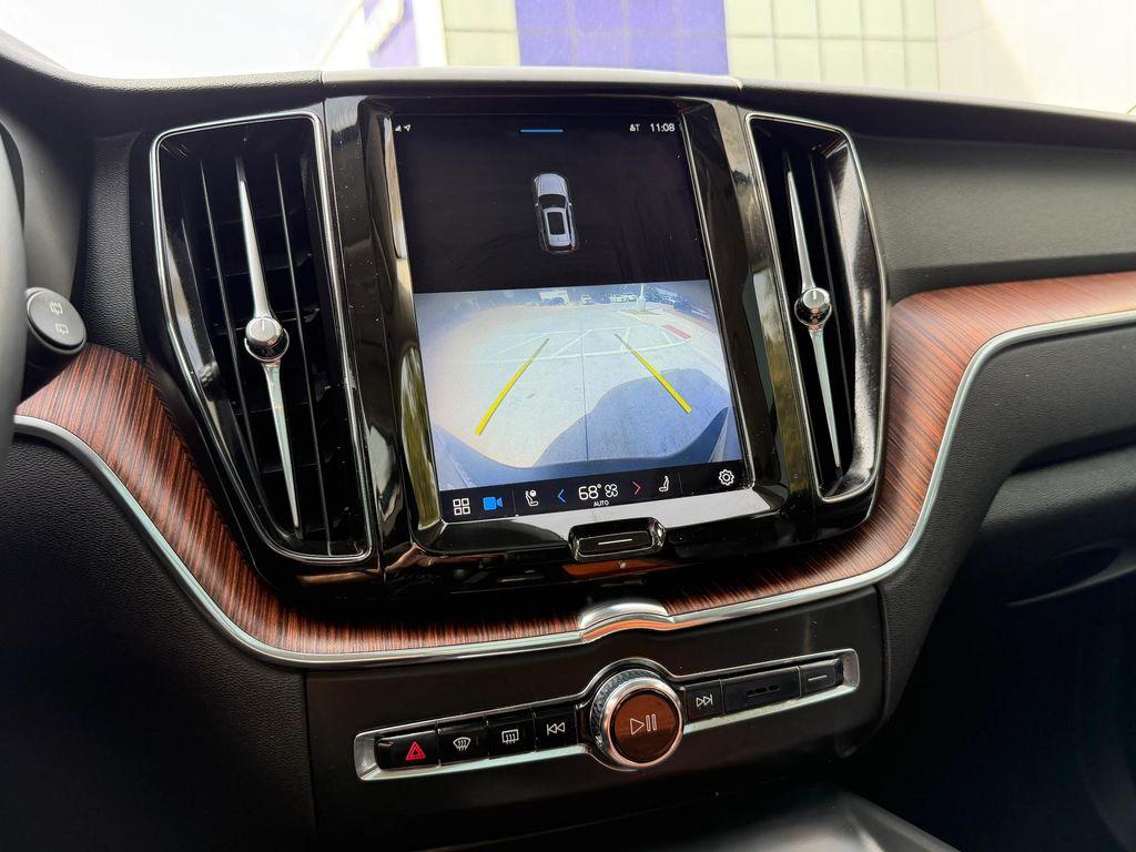 used 2023 Volvo XC60 car, priced at $35,700
