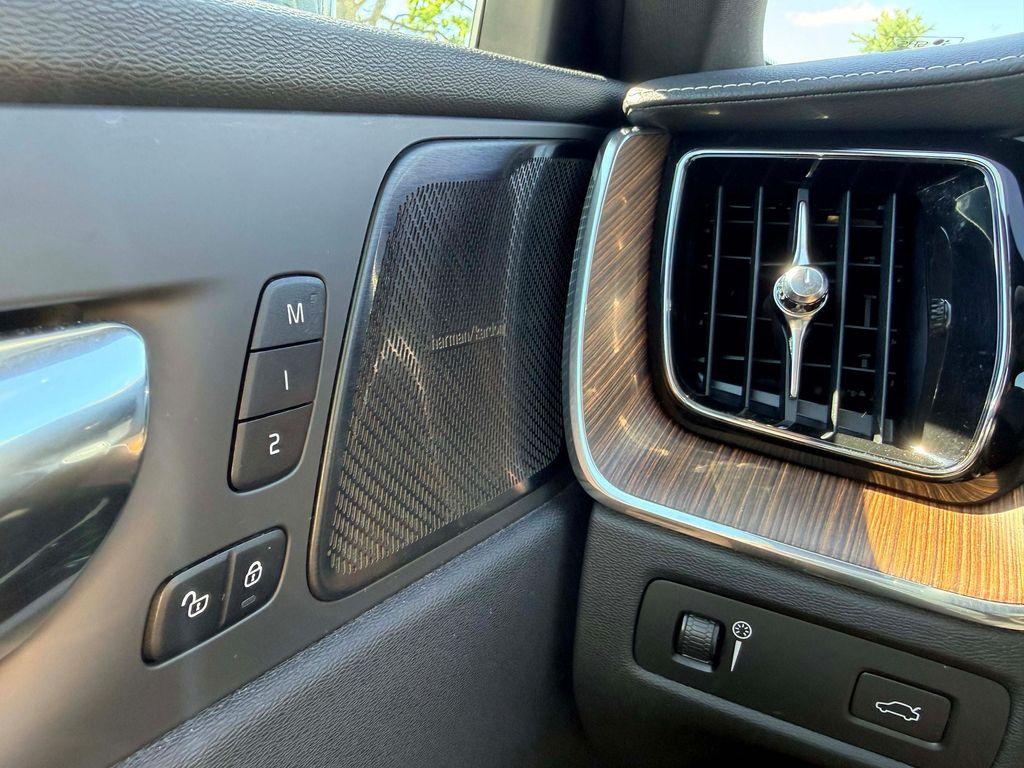 used 2019 Volvo XC60 car, priced at $25,700