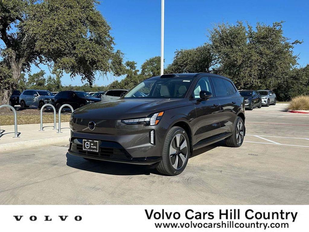new 2025 Volvo EX90 car, priced at $82,740