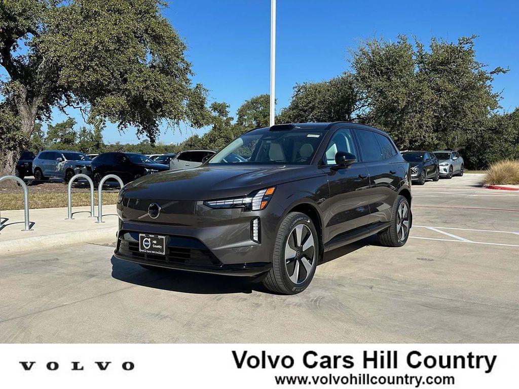 new 2025 Volvo EX90 car, priced at $82,740