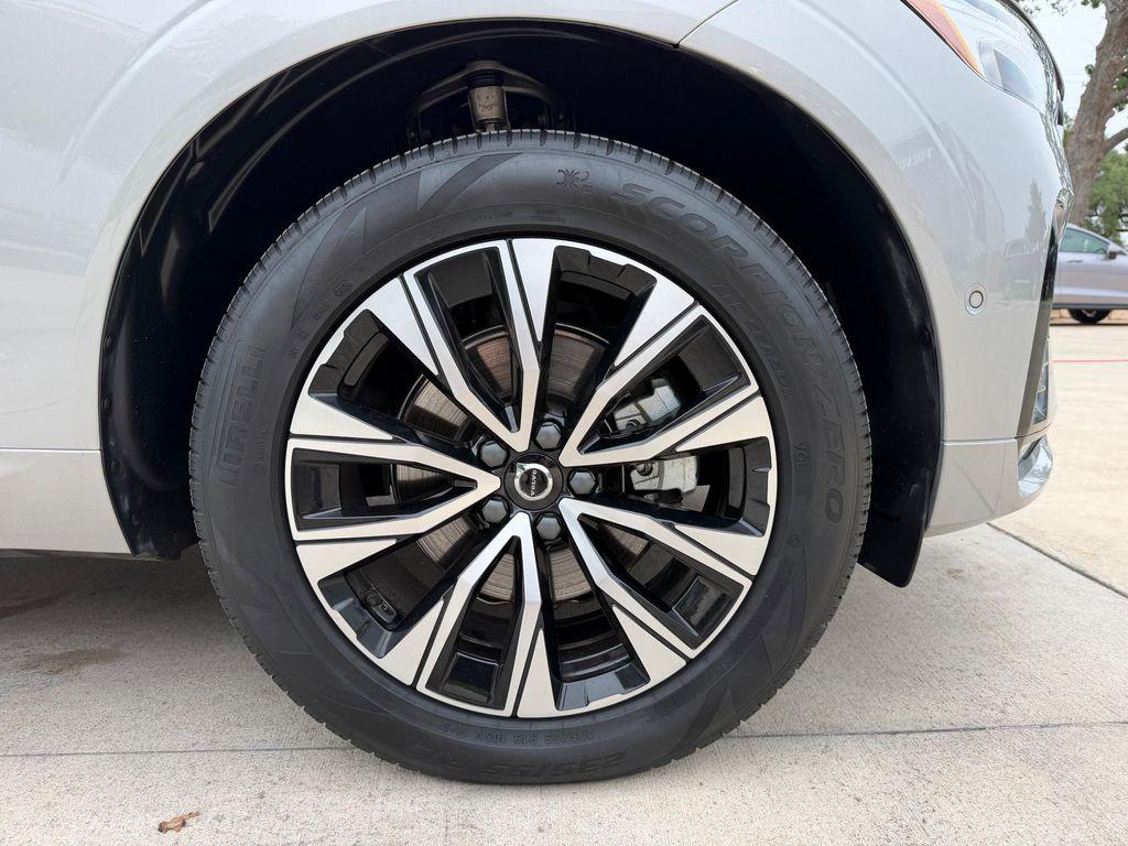 used 2025 Volvo XC60 car, priced at $43,925