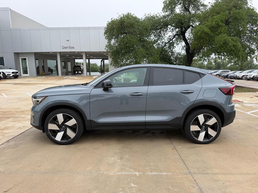 used 2023 Volvo C40 Recharge Pure Electric car, priced at $31,925