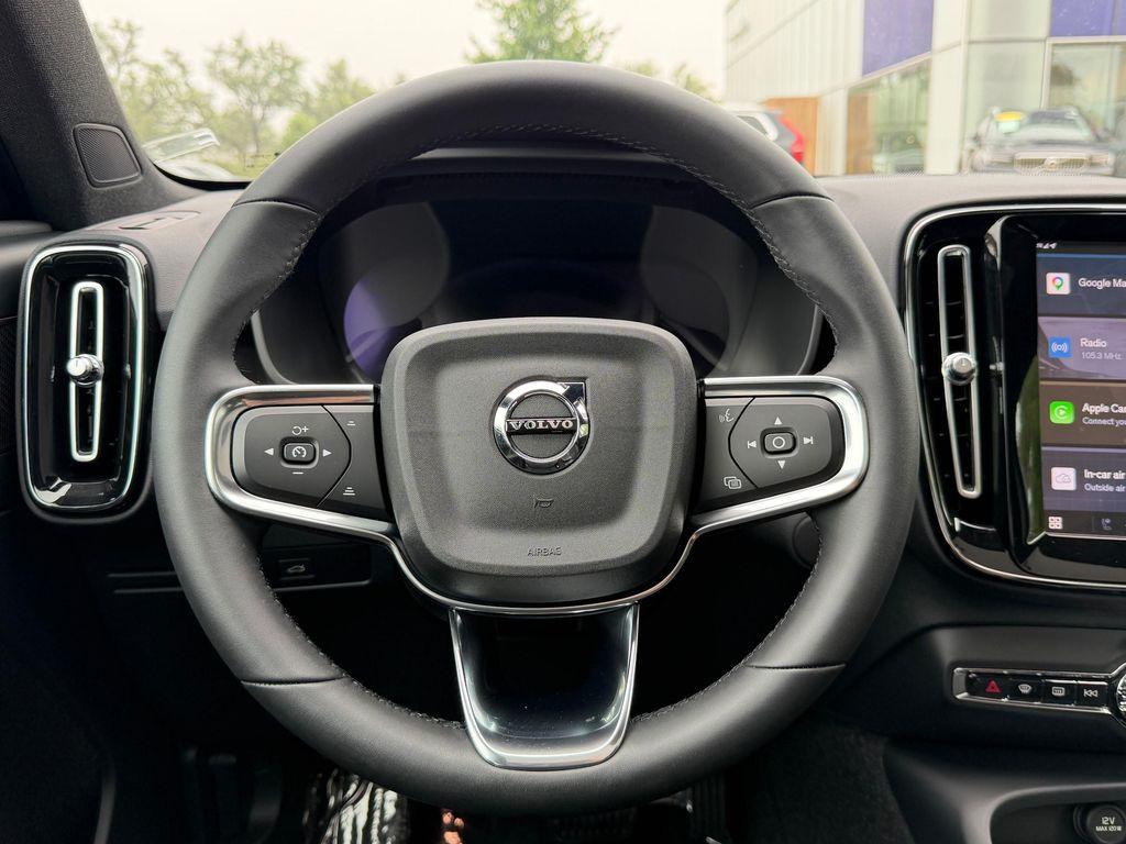 used 2023 Volvo C40 Recharge Pure Electric car, priced at $31,925
