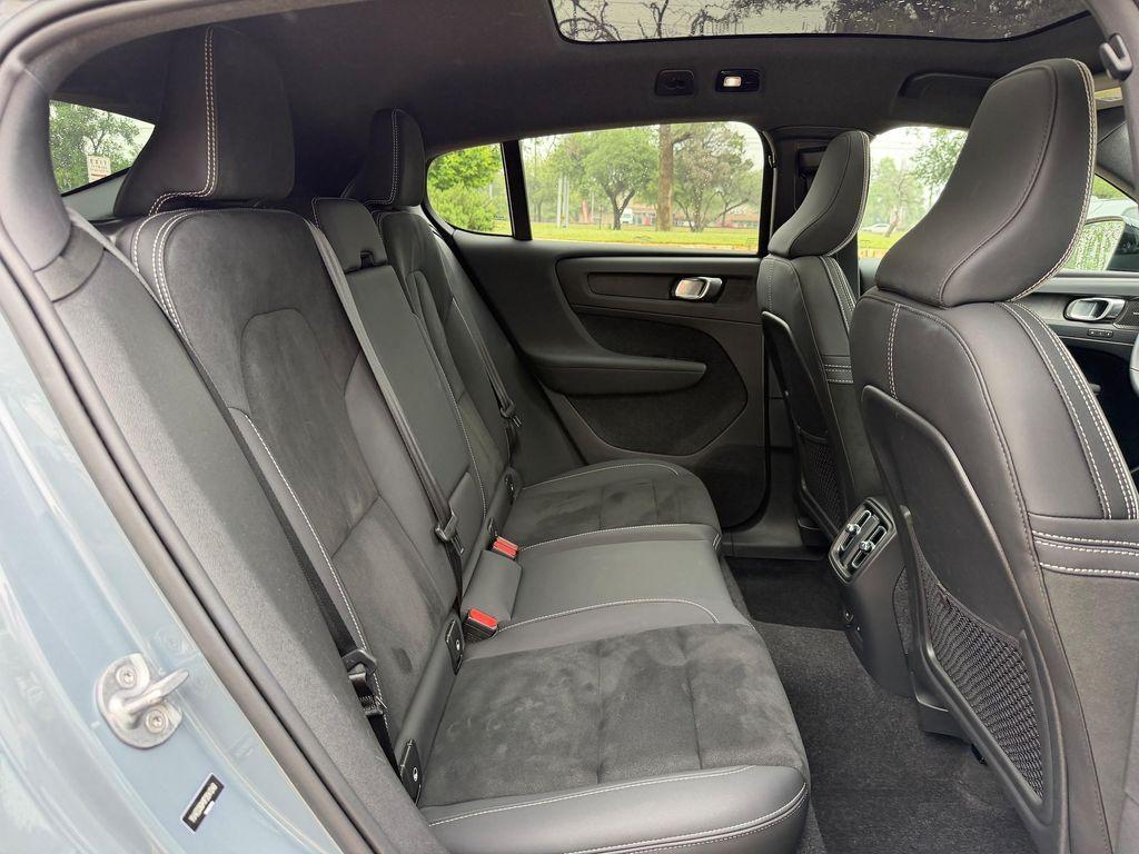 used 2023 Volvo C40 Recharge Pure Electric car, priced at $31,925