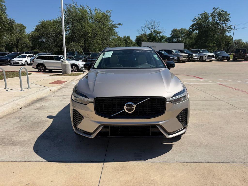 used 2024 Volvo XC60 car, priced at $41,925