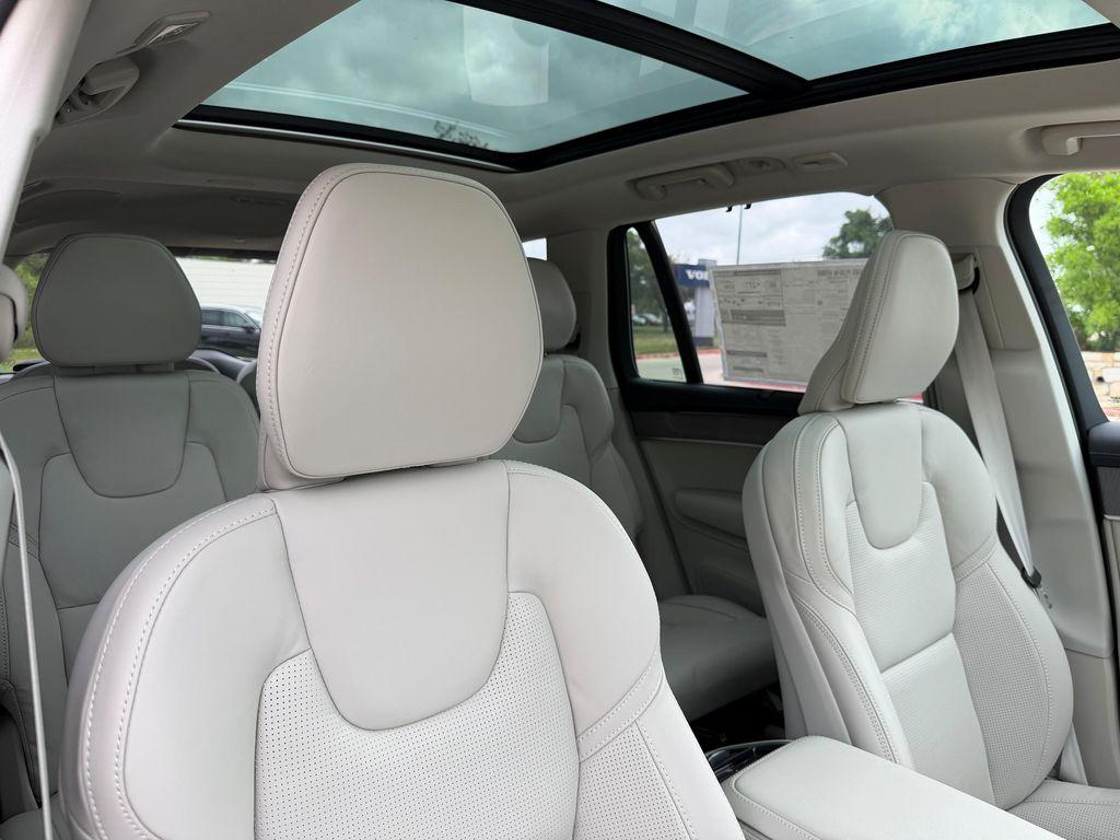 new 2026 Volvo XC90 Plug-In Hybrid car, priced at $85,970