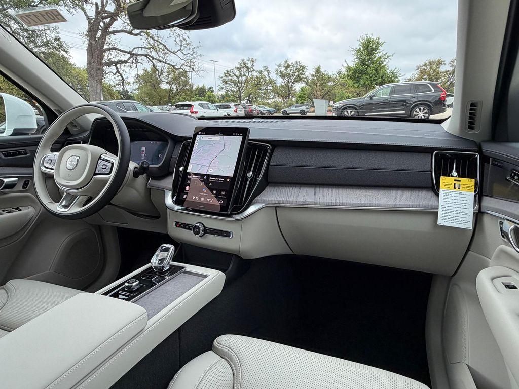 new 2026 Volvo XC90 Plug-In Hybrid car, priced at $85,970