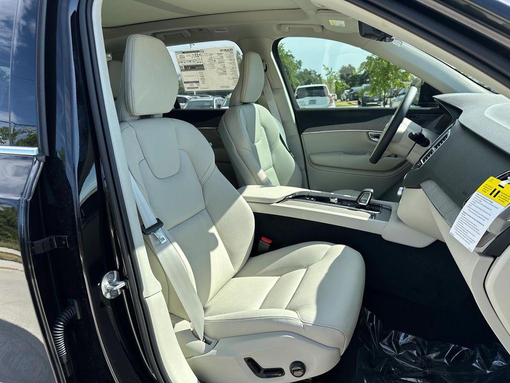 used 2025 Volvo XC90 car, priced at $59,060