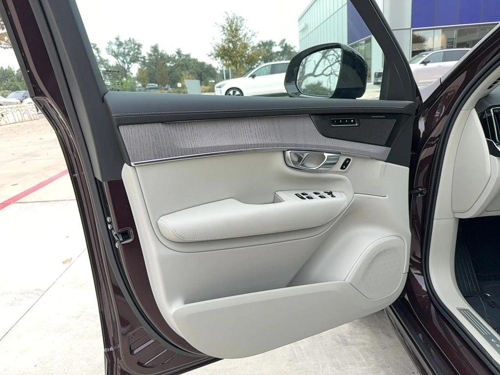 new 2026 Volvo XC90 car, priced at $77,180