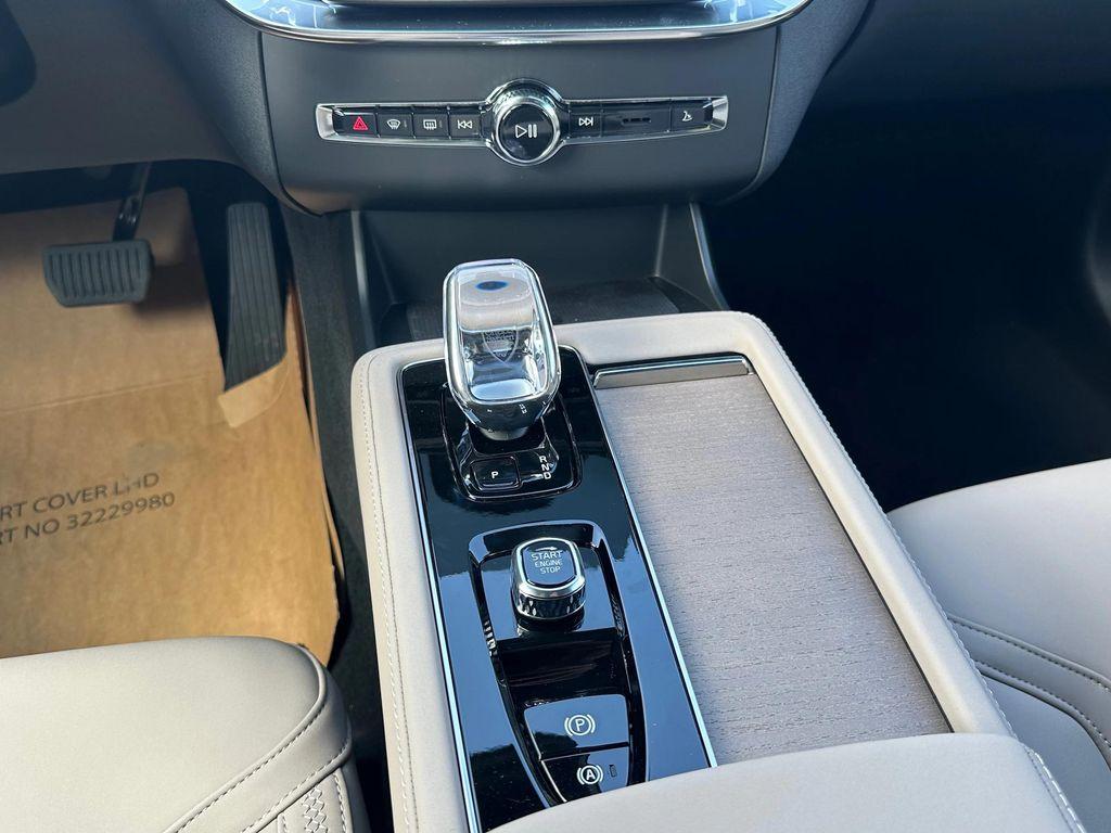 new 2026 Volvo XC90 car, priced at $71,825