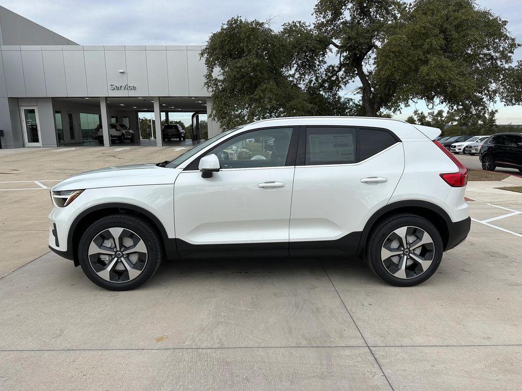 used 2025 Volvo XC40 car, priced at $40,485