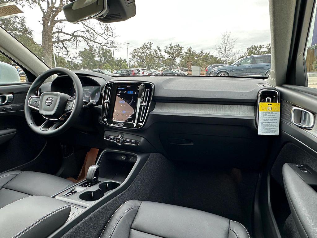 used 2025 Volvo XC40 car, priced at $40,485