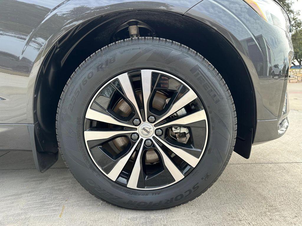 used 2024 Volvo XC60 car, priced at $34,250