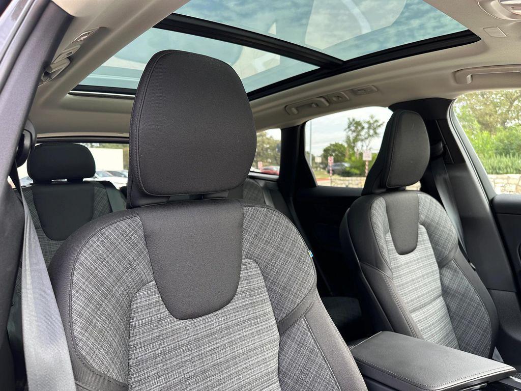 used 2024 Volvo XC60 car, priced at $34,250