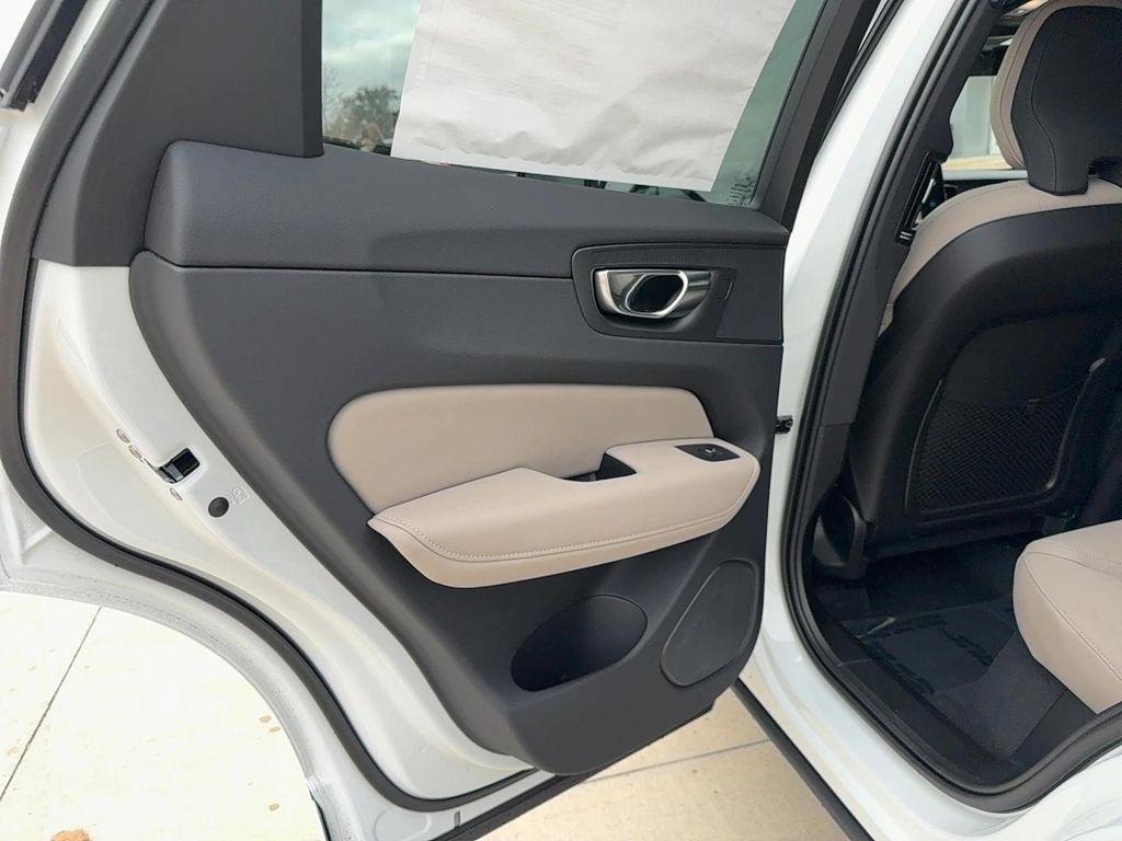 used 2026 Volvo XC60 car, priced at $50,995