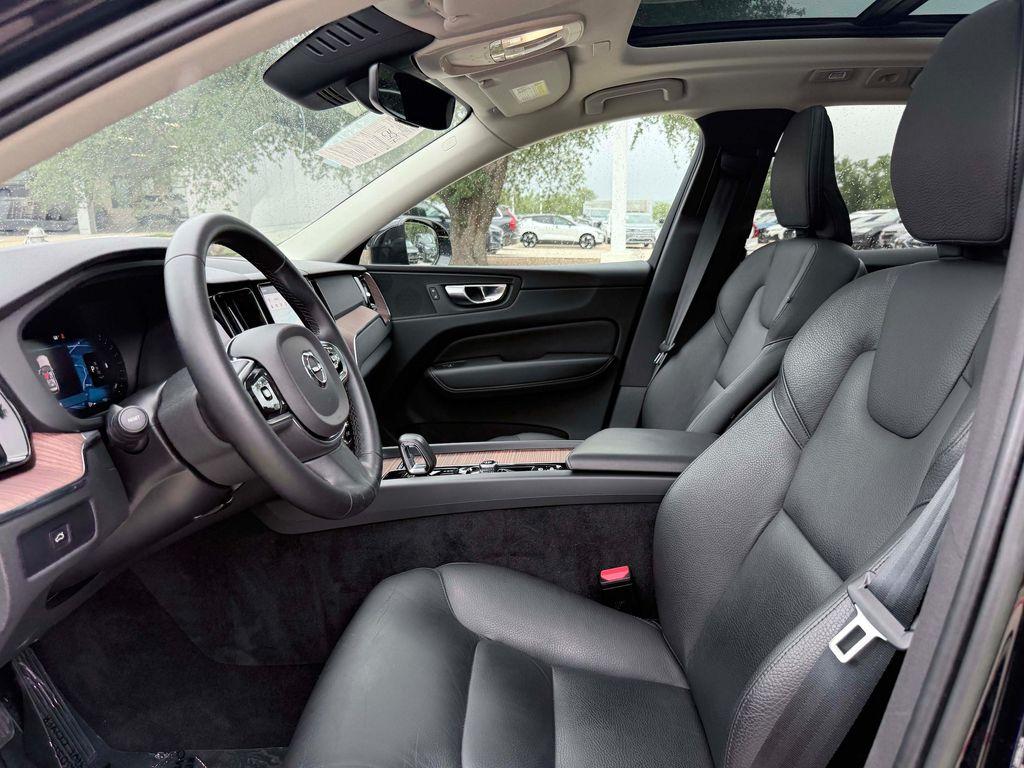 used 2023 Volvo XC60 car, priced at $33,224