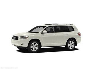 used 2010 Toyota Highlander car, priced at $11,900