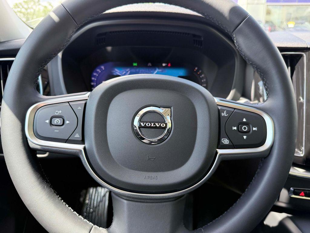 used 2024 Volvo XC60 car, priced at $31,150