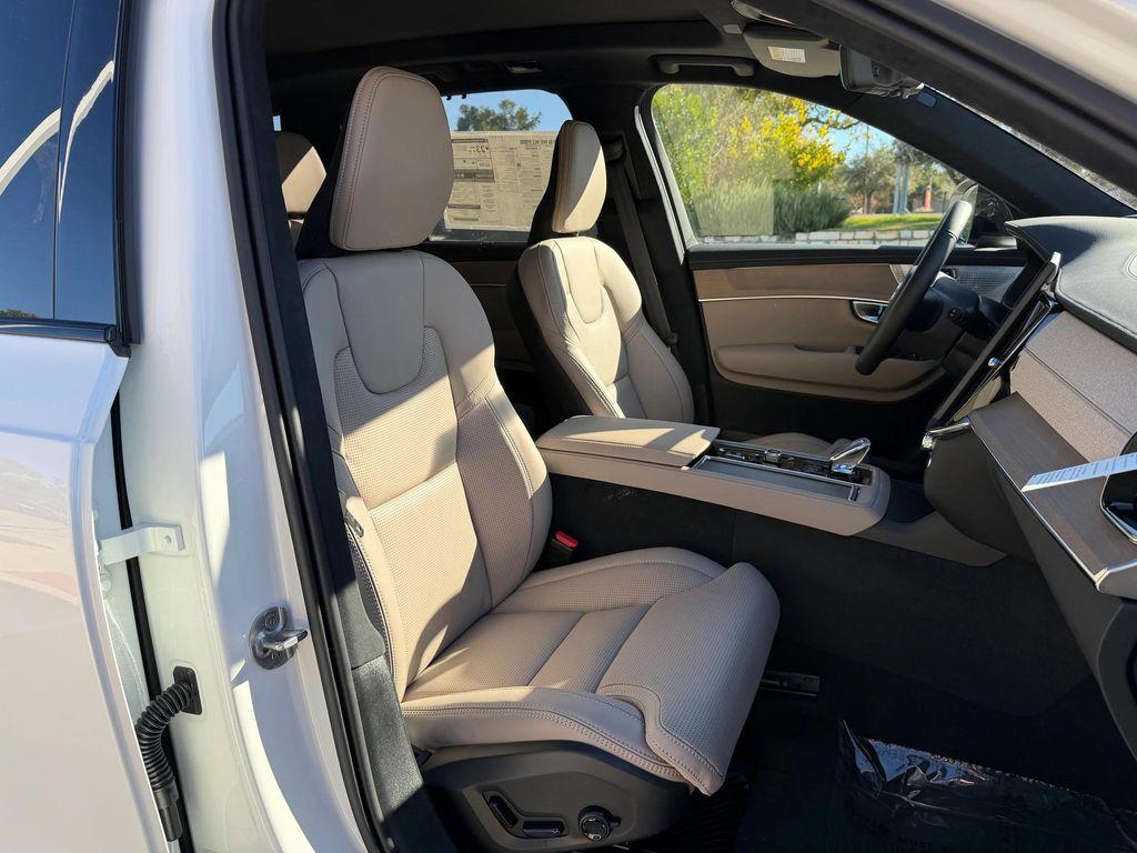 new 2026 Volvo XC90 car, priced at $86,480