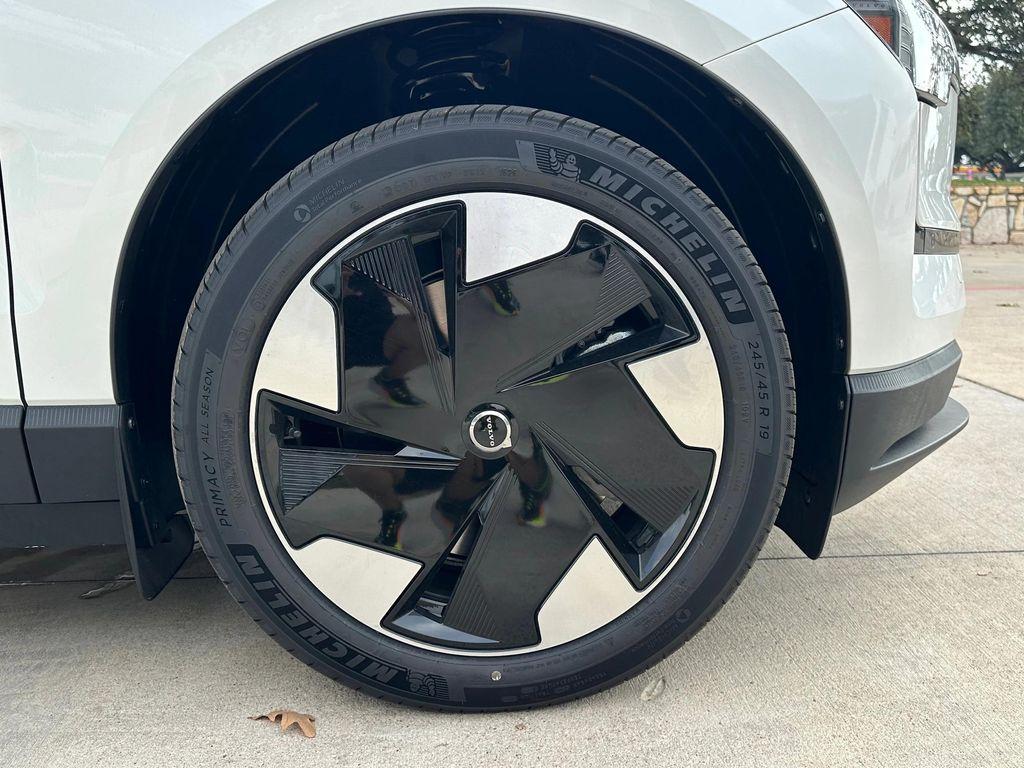 new 2025 Volvo EX30 car, priced at $48,025