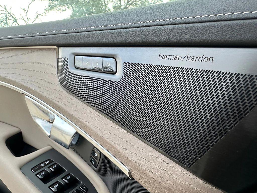 used 2026 Volvo XC90 car, priced at $71,825