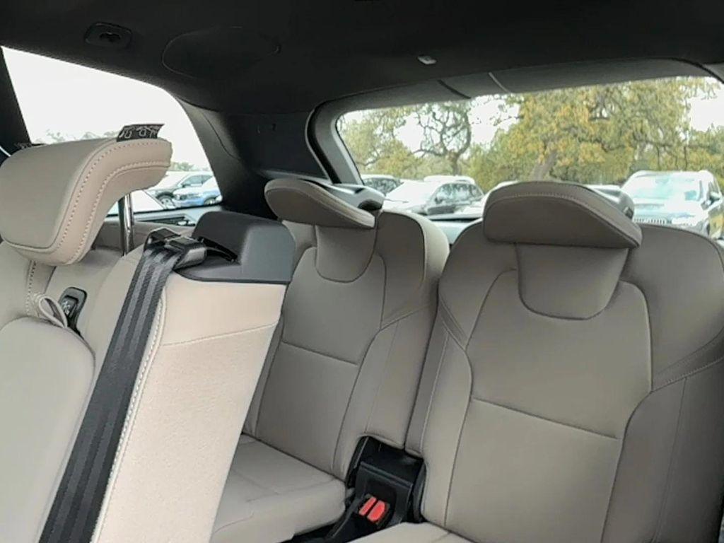 new 2026 Volvo XC90 Plug-In Hybrid car, priced at $82,220